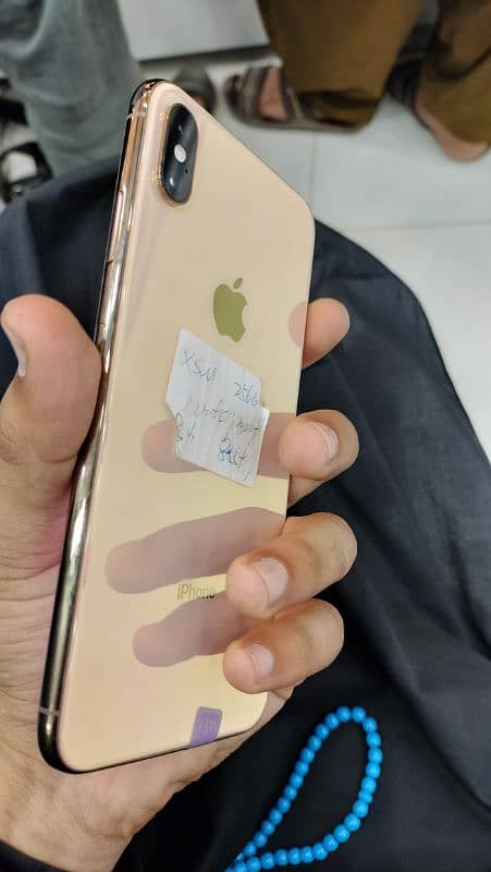 iPhone xs max 0