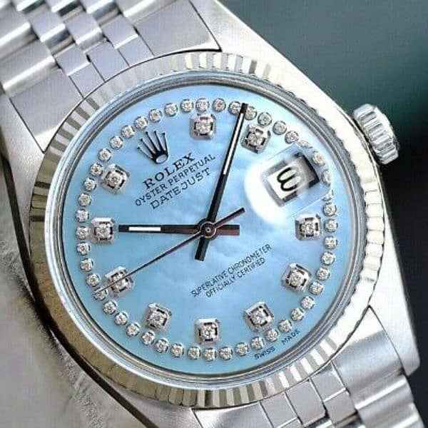 watches available whattsapp 03298658958 9