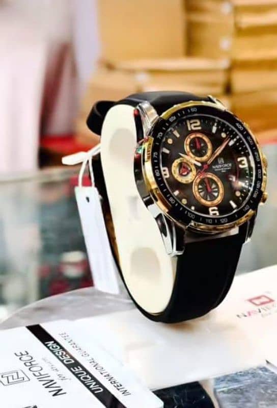 watches available whattsapp 03298658958 16