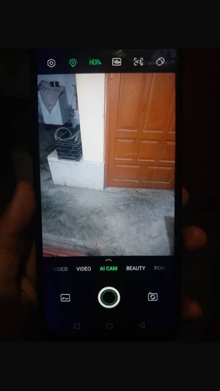 infinix hot 10s (6)( panel hai change hai or halka sa creak hai 4