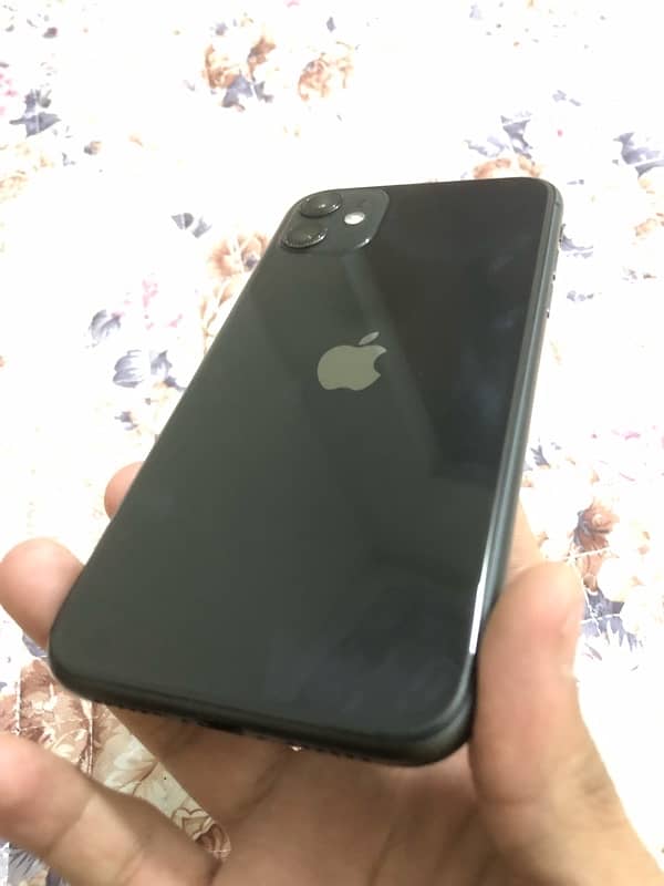 iPhone 11 8