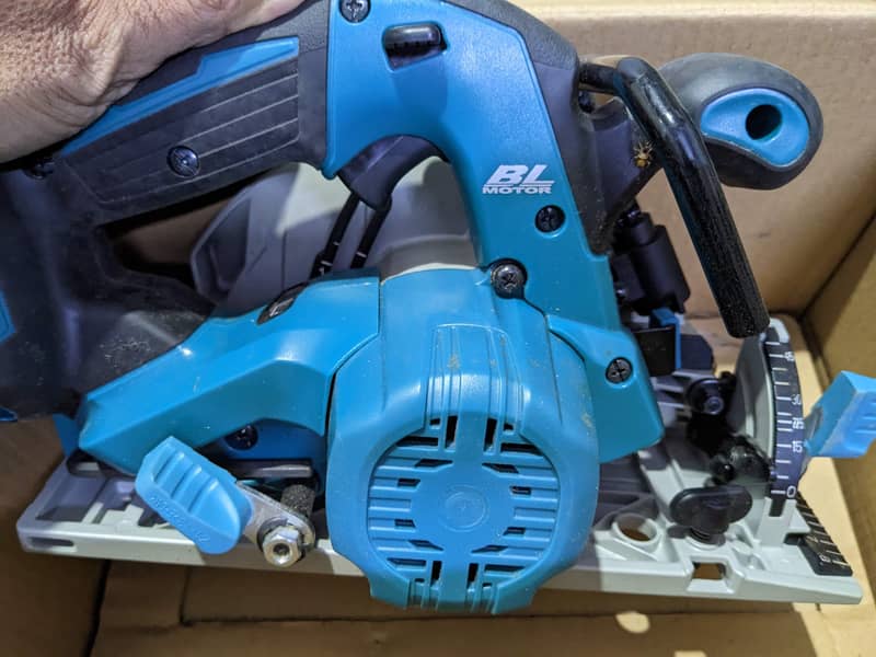 Makita DHS680Z 18V Li-Ion LXT 165mm Brushless Circular Saw 3