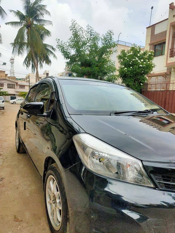 Toyota Vitz 2014 Model 2017 registered 1