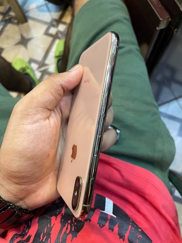 Iphone Xs non PTA 64gb 2