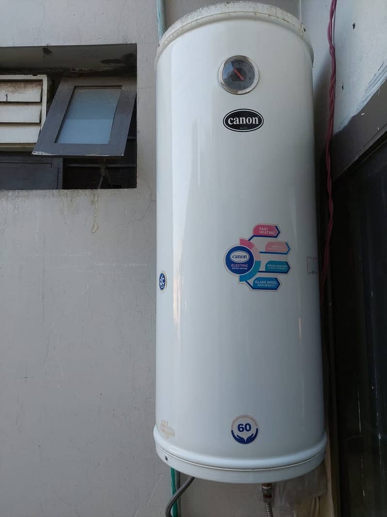 Canon 60 Litres Capacity Electric Geyser 0