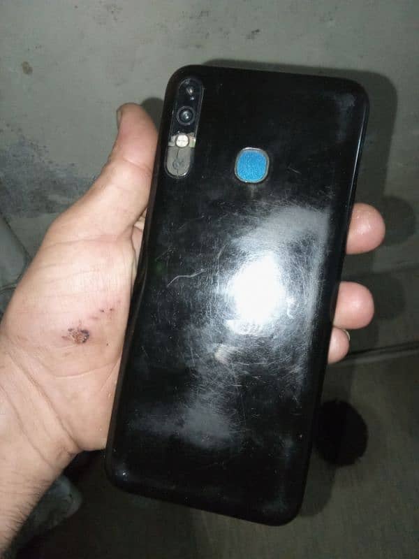 Infinix hot 8 4/64gb on of ka baten tora kharb ha abi to Kam krha ha 6