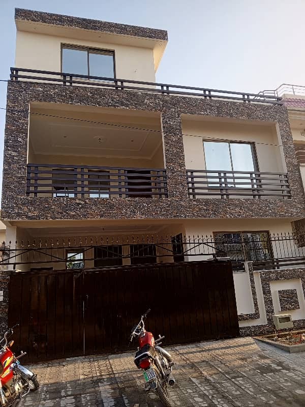 8 Marla Brand New 1st Entry Upper Portion For Rent At Reasonable Price 20