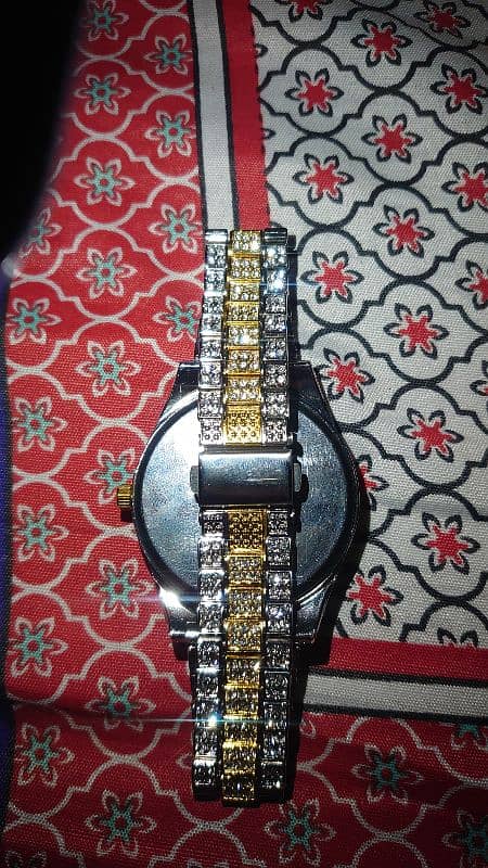 Ice Watch For men. Adjustable Chain Strap. With Time And Date 4