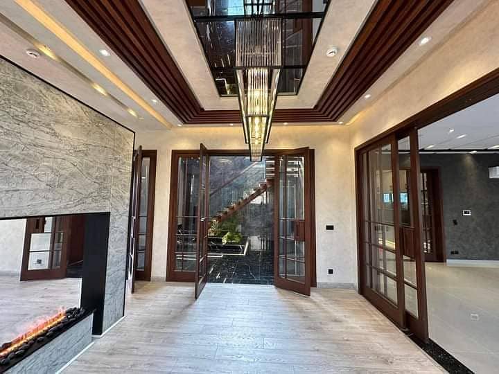 One Kanal Brand New House Available For Sale 18