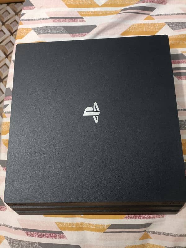 New ps4 pro 7200b 1tb latest series jailbreak 9.00 4