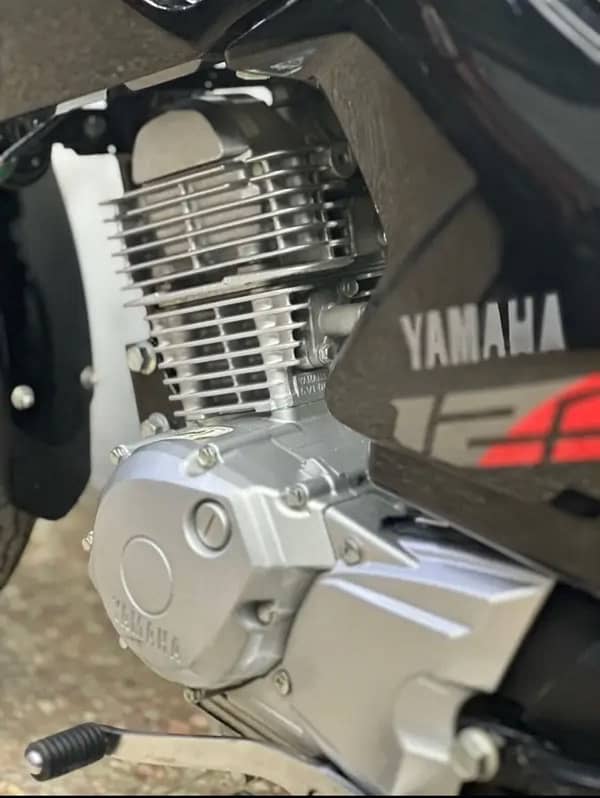 YAMAHA YBR ESD | 2024/2025 | New Sticker | Low Mileage 3