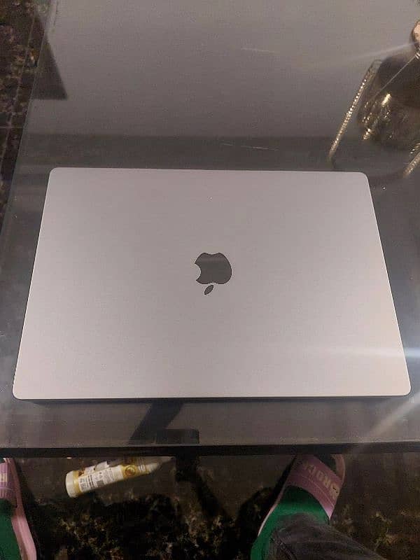 macbook pro m2 16inch 2