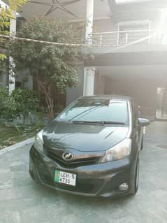 Toyota Vitz 2013