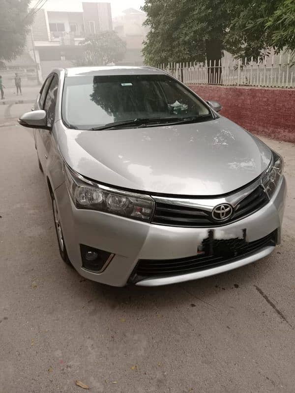 Toyota Corolla GLI 2016 Lahore num 2