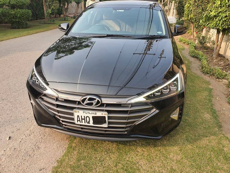 Hyundai Elantra GLS 2.0 2022 0