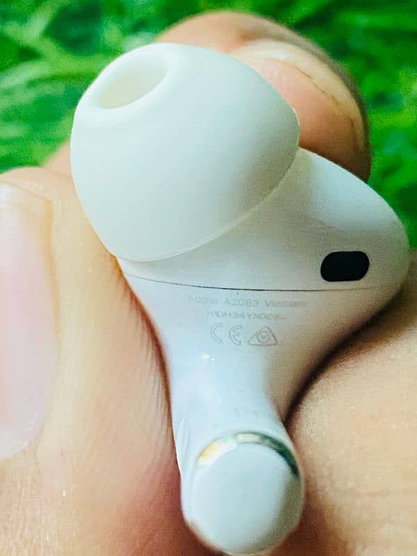 Airpods Pro 1st generation 2