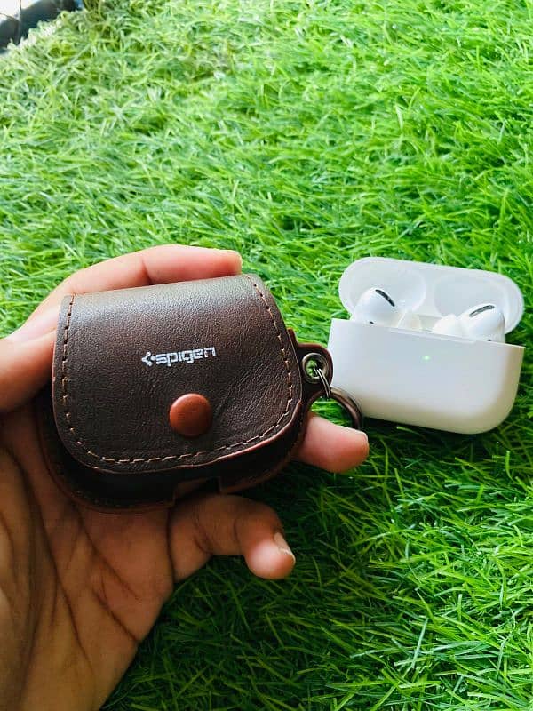 Airpods Pro 1st generation 11