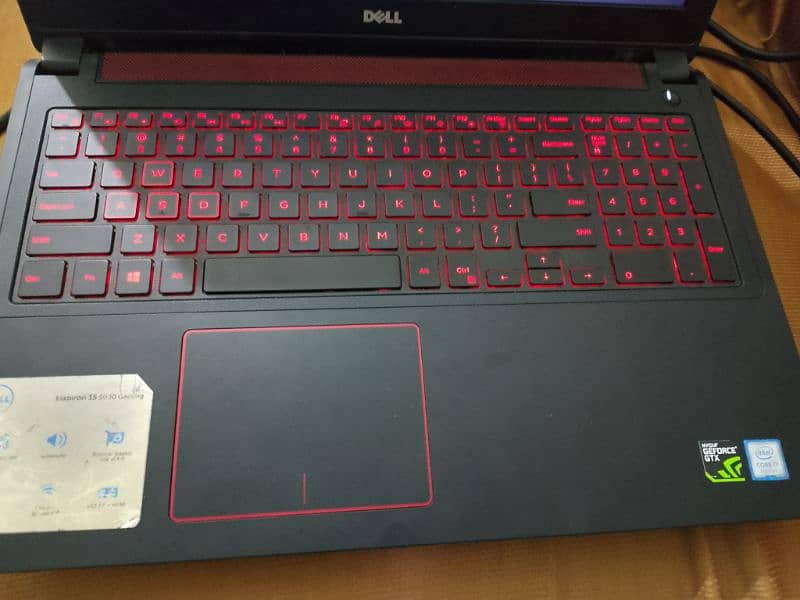 gaming laptop i7 7th gen GTX 1050 3