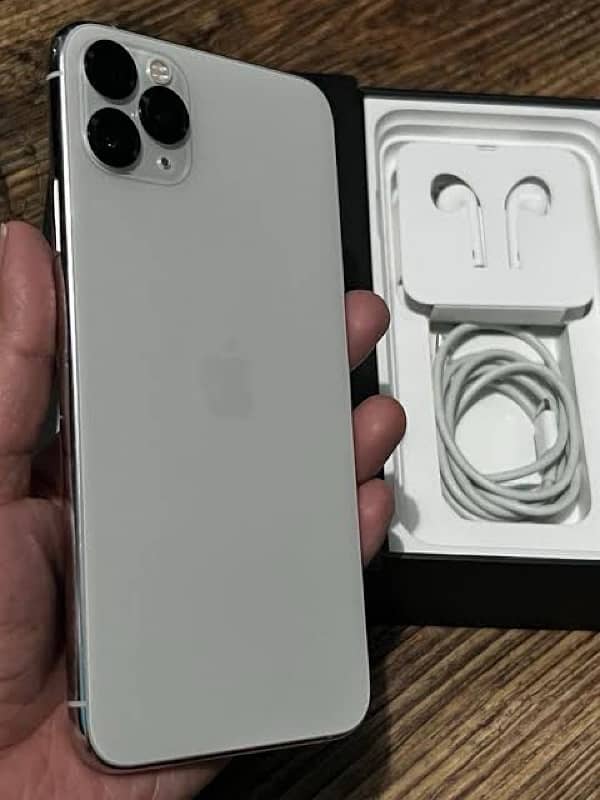 IPHONE 11 PRO 0