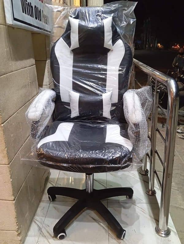 Gaming chair (Brand New) for sale 0