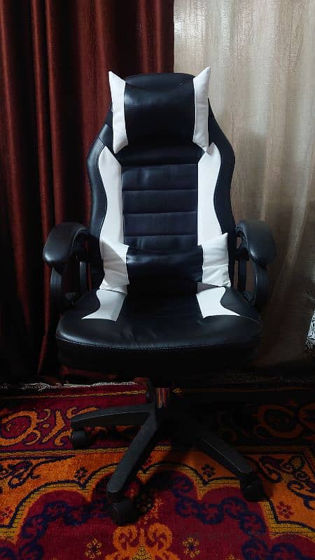 Gaming chair (Brand New) for sale 4