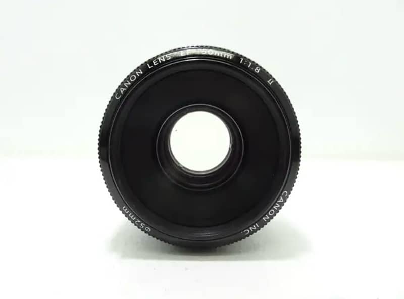 Canon EF 50mm f1.8 2