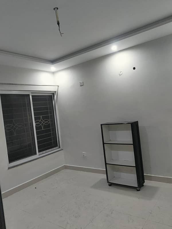 5 Marla single story flait available for Rent in Allama Iqbal town Lahore 8