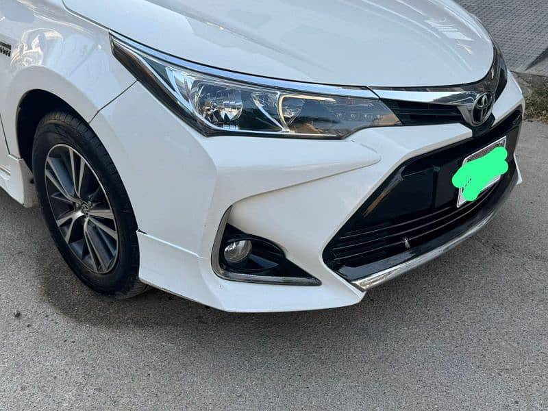 Toyota Corolla Altis 2020 4