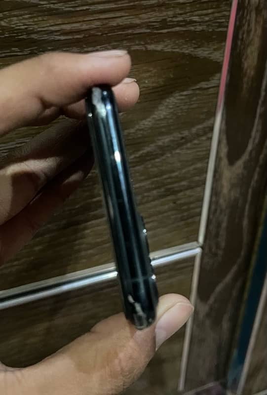 Iphone 11 pro dual PTA Approved 5