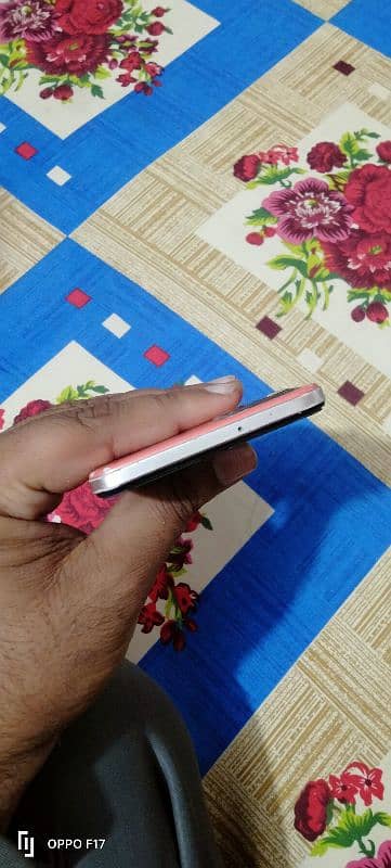 Oppo f17 5