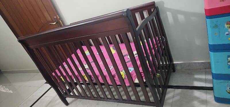 baby cot 0