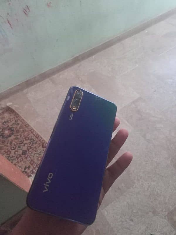 Vivo S1 0