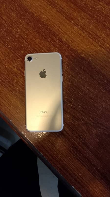 iPhone 7 -32gb 2