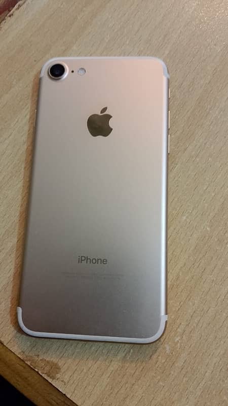 iPhone 7 -32gb 3