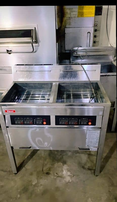 working Tabal Wasking sink Coffee Machine Salamander Pizza Oven grill 14