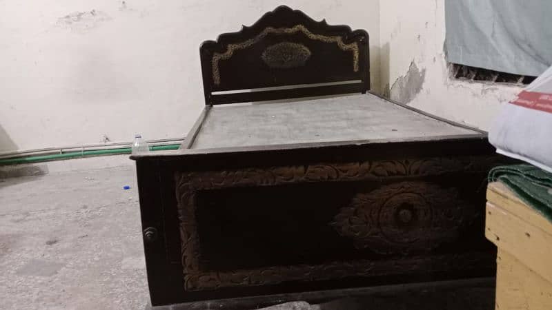 Single bed with Metters condition Normal 1