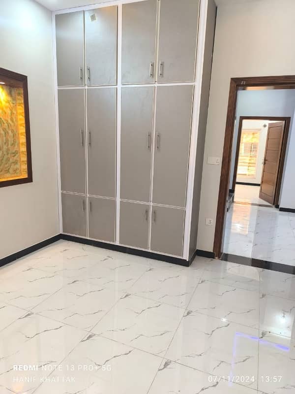 Spacious House Is Available In G-10 For rent 20