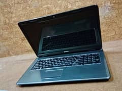 Dell Inspiron 17 | Core i3 - 2.40GHz | 6GB/500GB |