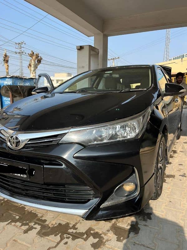 Toyota Altis Grande 2017 0