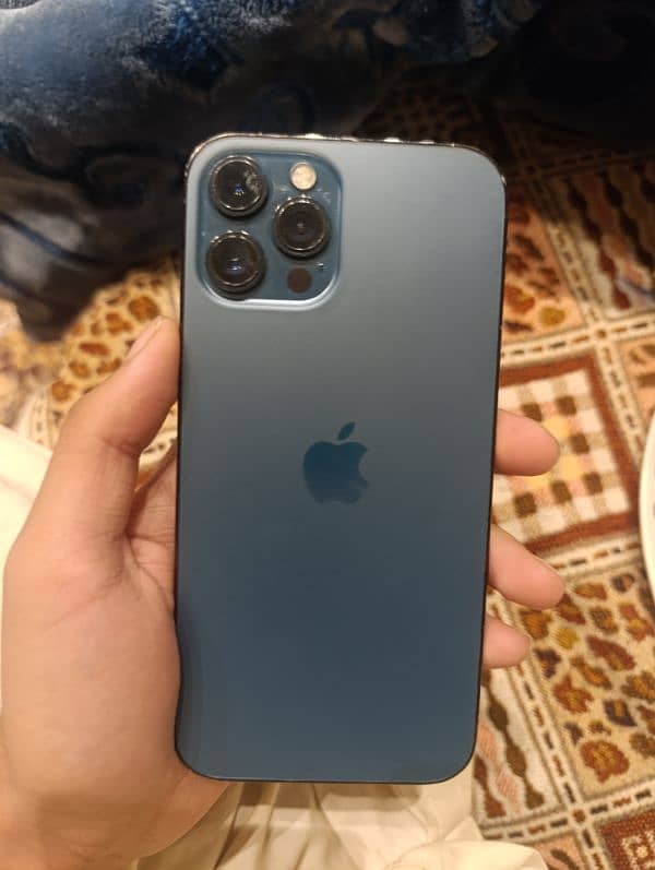 iphone 12 pro max 2