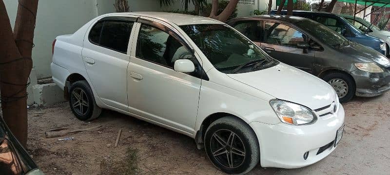 Toyota Platz 2007 2