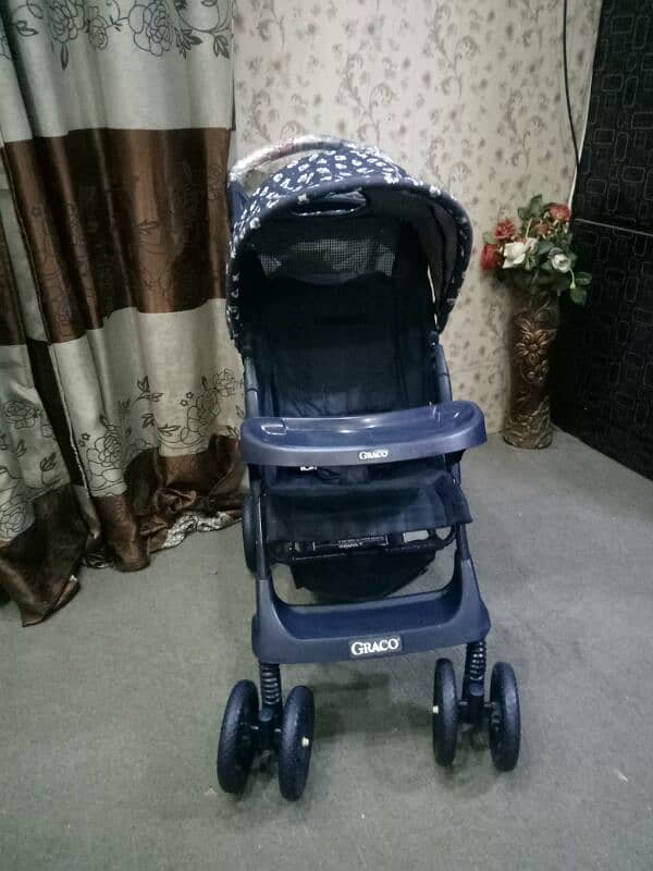 Graco baby stroller 3