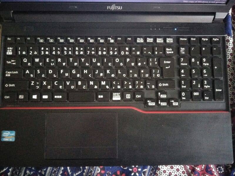 Fujitsu leptop cori5 3th generation 5