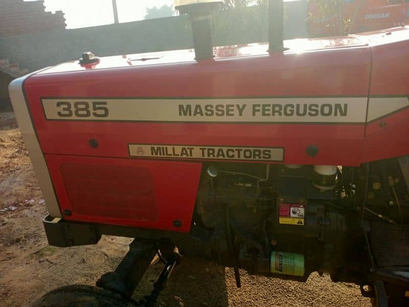 Massey Ferguson 385 7