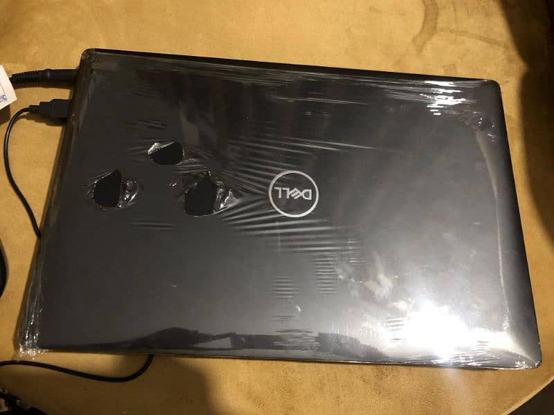 Laptop Dell 8th Gen Full genuine fresh piece new 8gb 256gb 3