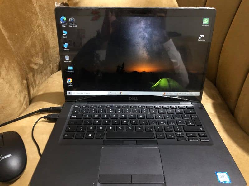 Laptop Dell 8th Gen Full genuine fresh piece new 8gb 256gb 5