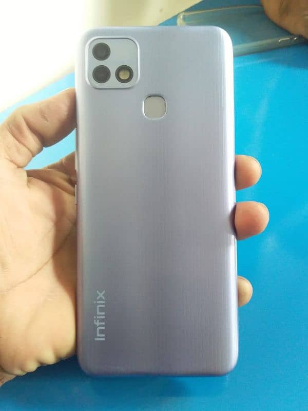 Infinix hot 10i 1