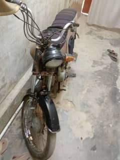 70 cc bike rawan par he