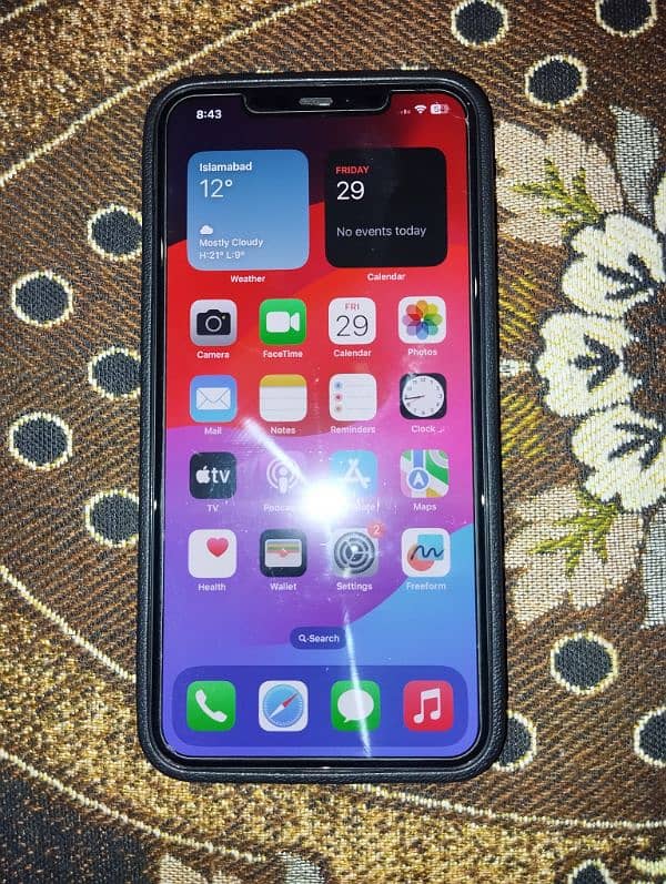 I phone 11 pro max 64 GB non pta factory unlock 0