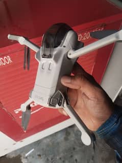 DJI